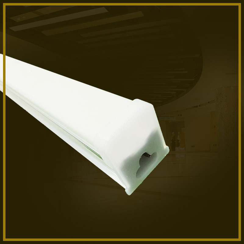 Direct fluorescent lamp guide plate thickness, uniformity, light rate these parameters determine the price of LED fluorescent lamp